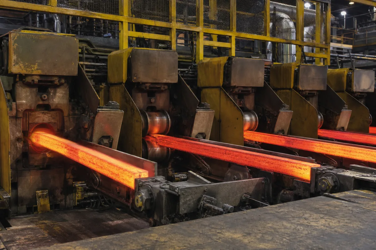 Abzugseinheit in einer industriellen Fertigungsumgebung